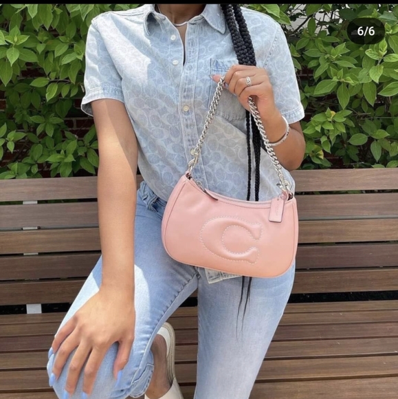 Coach CJ608 C  Quilting Quilted Teri Shoulder Bag Chain Crossbody Light Pink - Picture 5 of 6